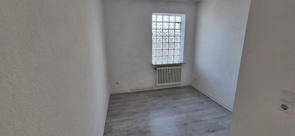 Dachgeschoßwohnung Geestland Bad Bederkesa - 3 Zimmer, 83 m&sup2;, 500&euro; | Angebot:26517278