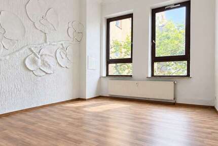 Wohnung Bremerhaven Mitte - 6 Zimmer, 125 m&sup2;, 999&euro; | Angebot:27385312