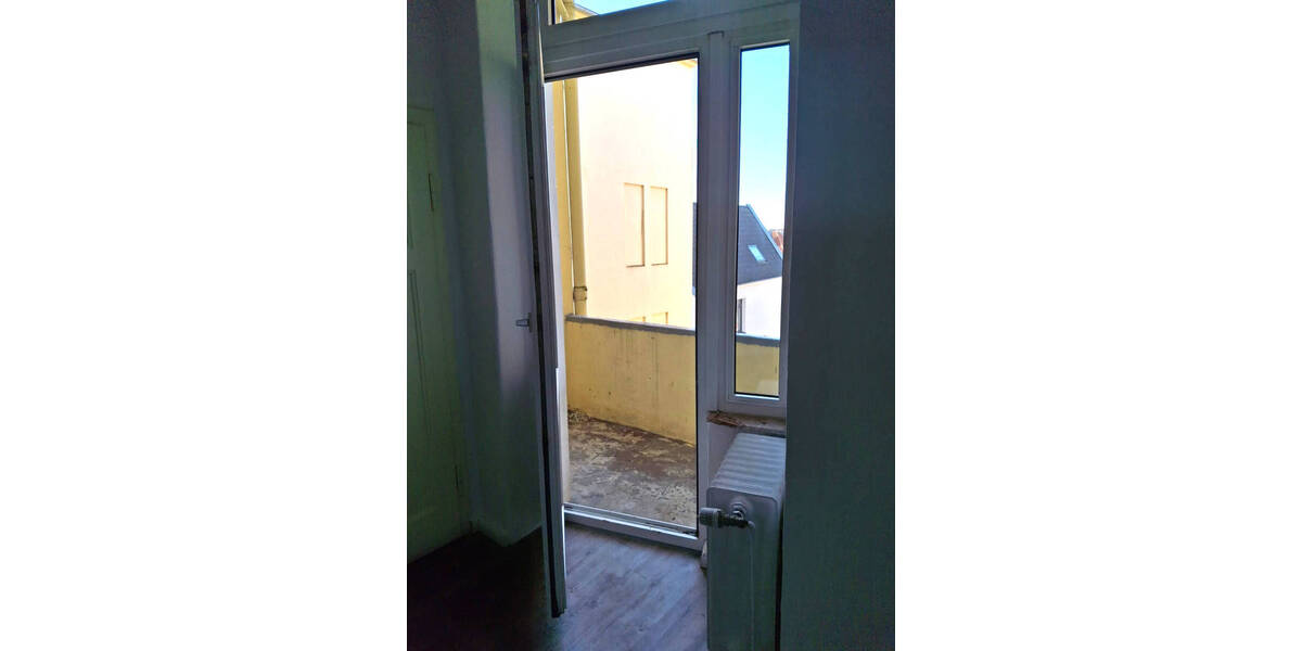 Etagenwohnung Bremerhaven Mitte - 3 Zimmer, 100 m&sup2;, 700&euro; | Angebot:26657016