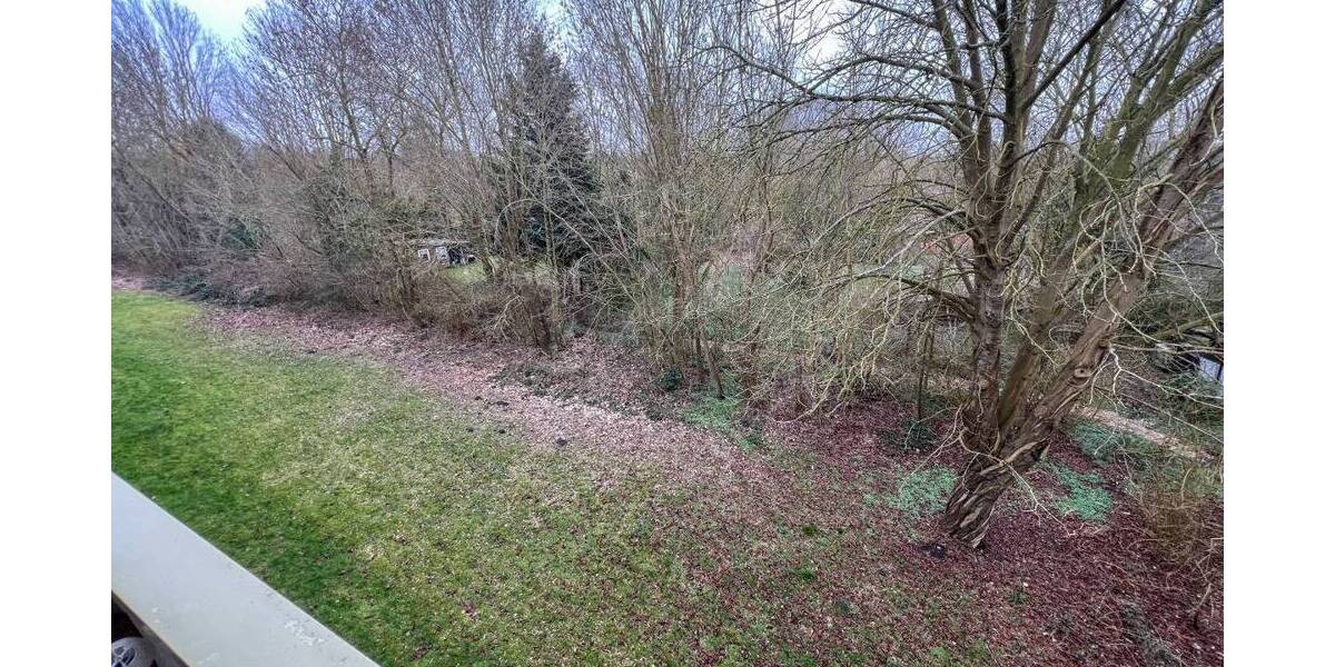 Etagenwohnung Bremerhaven Lehe - 4 Zimmer, 76 m&sup2;, 90.000&euro; | Angebot:26358553