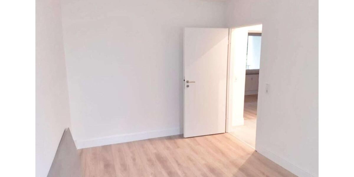 Moderne 2-Zimmer Wohnung mit EBK & Balkon 2 zimmer