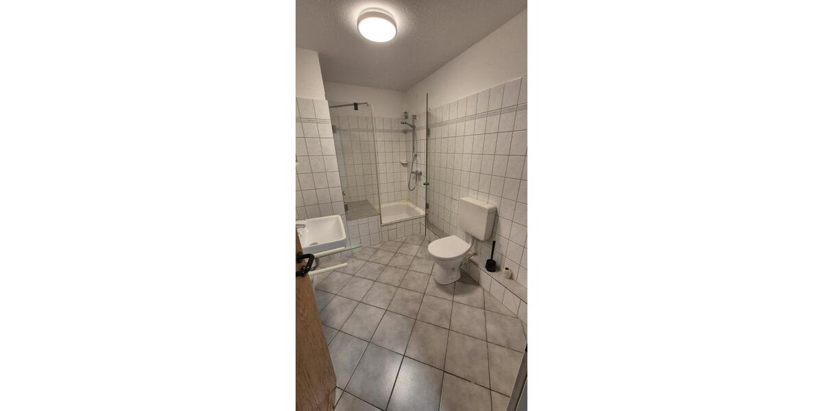 Dachgeschoßwohnung Bremerhaven - 2 Zimmer, 57 m&sup2;, 330&euro; | Angebot:26313207