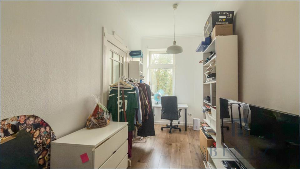 Etagenwohnung Bremerhaven Lehe - 5 Zimmer, 128 m&sup2;, 1.050&euro; | Angebot:24242278