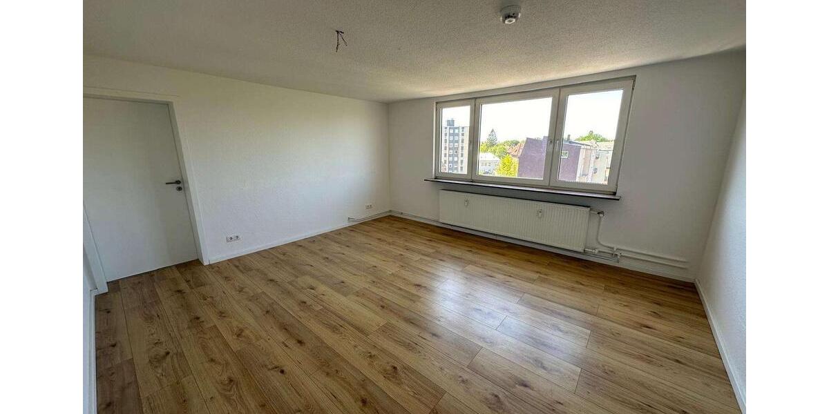 Dachgeschoßwohnung Wilhelmshaven Heppens - 4 Zimmer, 77 m&sup2;, 450&euro; | Angebot:24535967