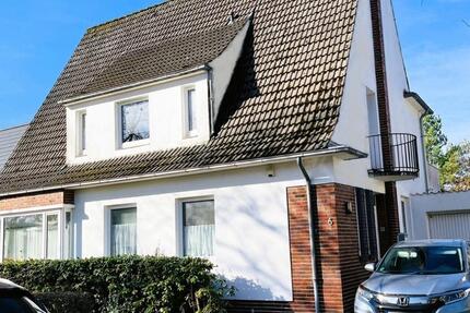 Haus Bremerhaven Schiffdorferdamm - 7.5 Zimmer, 185 m&sup2;, 430.000&euro; | Angebot:26057052