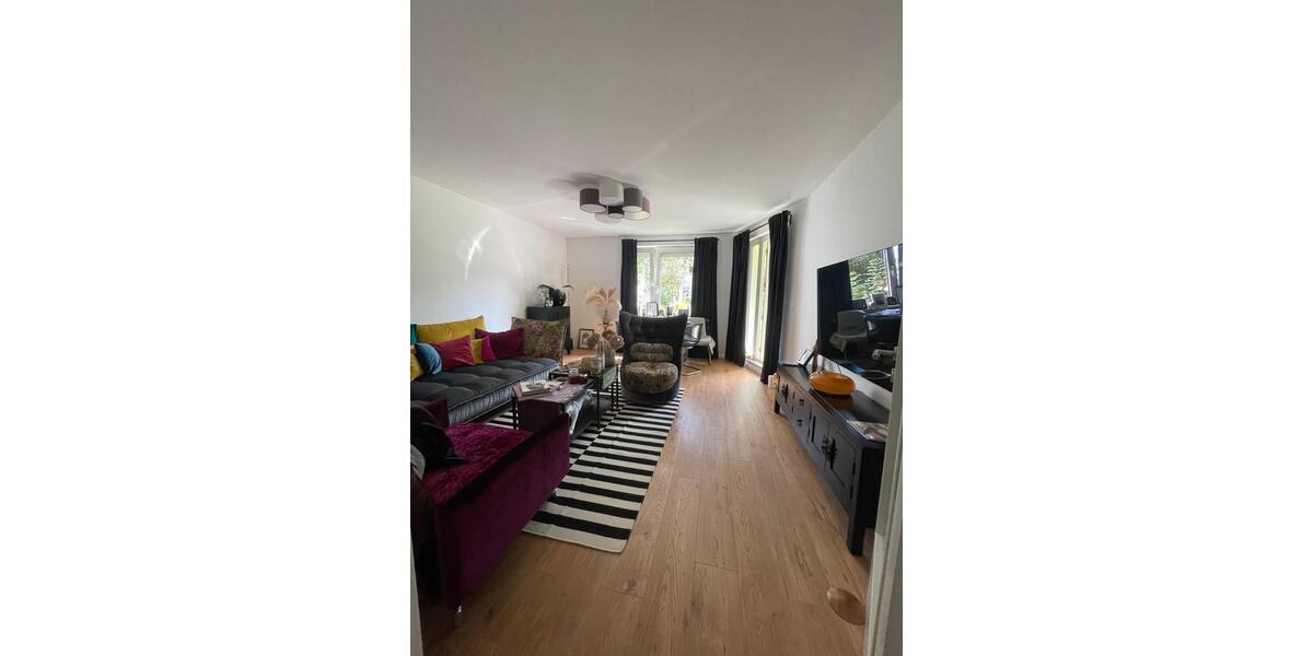 Hochparterre Bremerhaven Geestemünde - 3 Zimmer, 67 m&sup2;, 139.000&euro; | Angebot:24726303