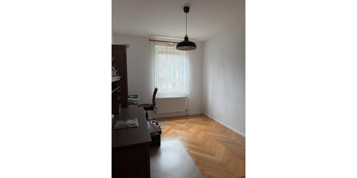 Etagenwohnung Bremerhaven Geestemünde - 3 Zimmer, 86 m&sup2;, 150.000&euro; | Angebot:26057437