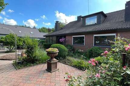 Haus Hagen im Bremischen - 7 Zimmer, 214 m&sup2;, 1.800&euro; | Angebot:26821464