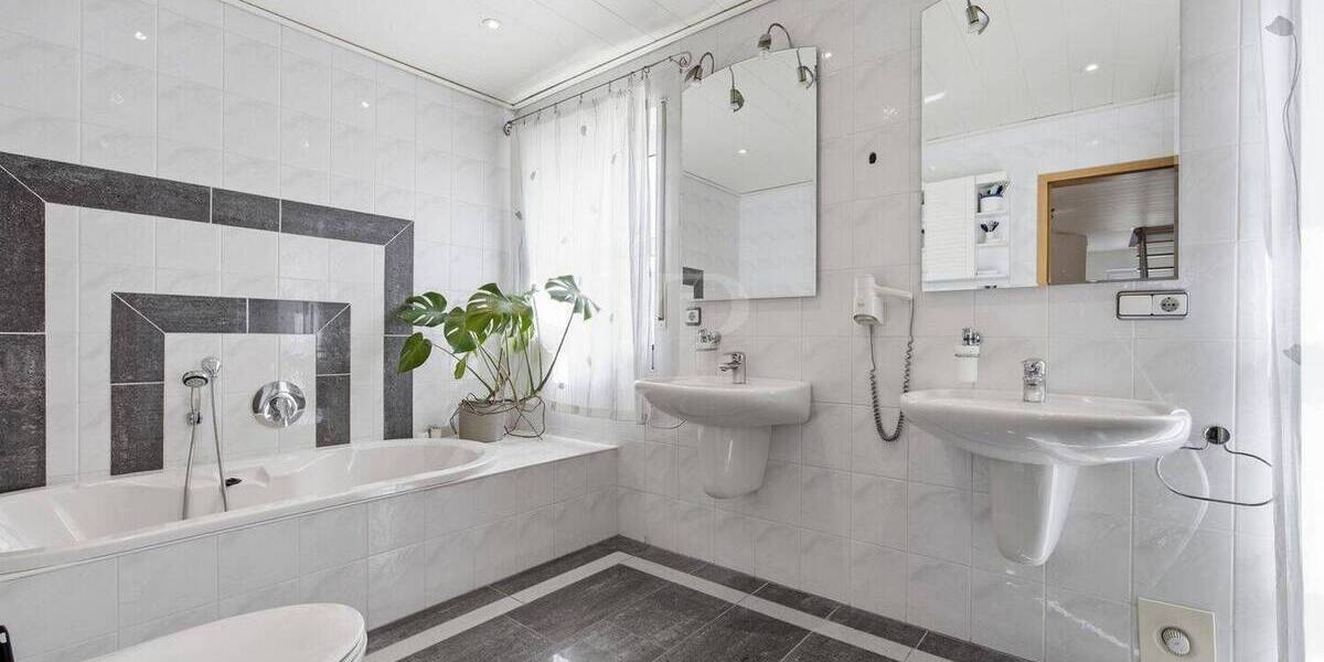 Einfamilienhaus Wilhelmshaven Heppens - 7 Zimmer, 186 m&sup2;, 459.000&euro; | Angebot:26595940