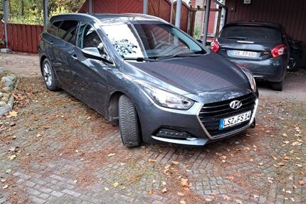 Hyundai i40 152.000 km 8.000 &euro; Hagen im Bremischen 27628