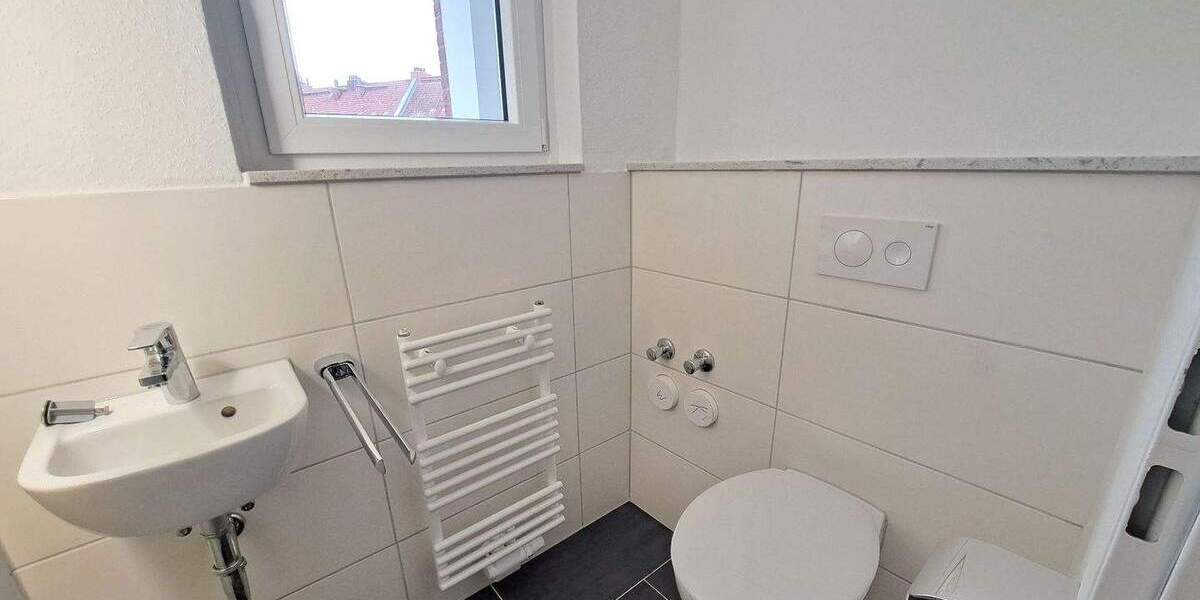 Etagenwohnung Bremerhaven Lehe - 3 Zimmer, 87 m&sup2;, 625&euro; | Angebot:25250795