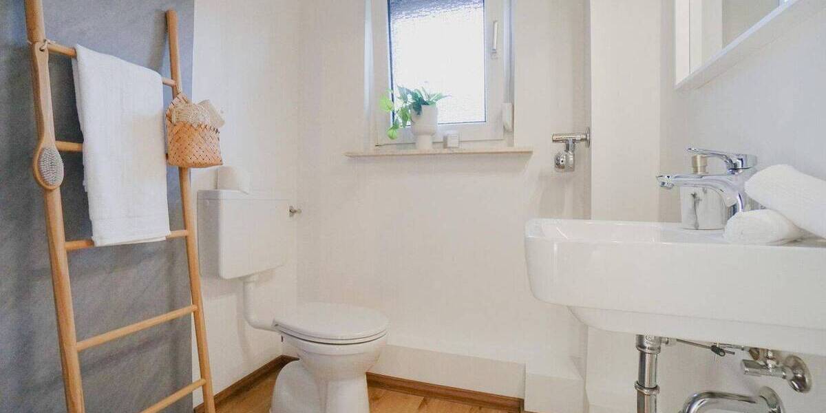 Etagenwohnung Bremerhaven Mitte - 3 Zimmer, 65 m&sup2;, 159.900&euro; | Angebot:26228780