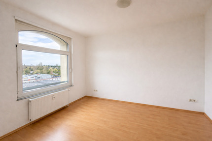 Wohnung Bremerhaven Mitte - 1 Zimmer, 35 m&sup2;, 360&euro; | Angebot:25655791