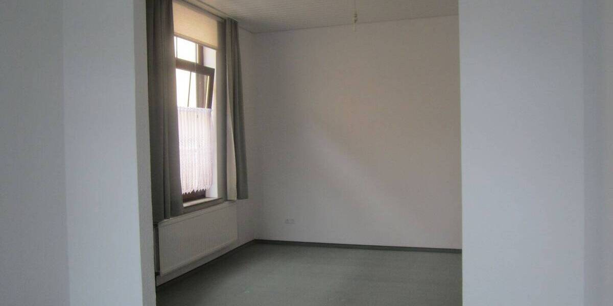 Mehrfamilienhaus, Wohnhaus Bremerhaven Lehe - 7 Zimmer, 240 m&sup2;, 290.000&euro; | Angebot:26796358