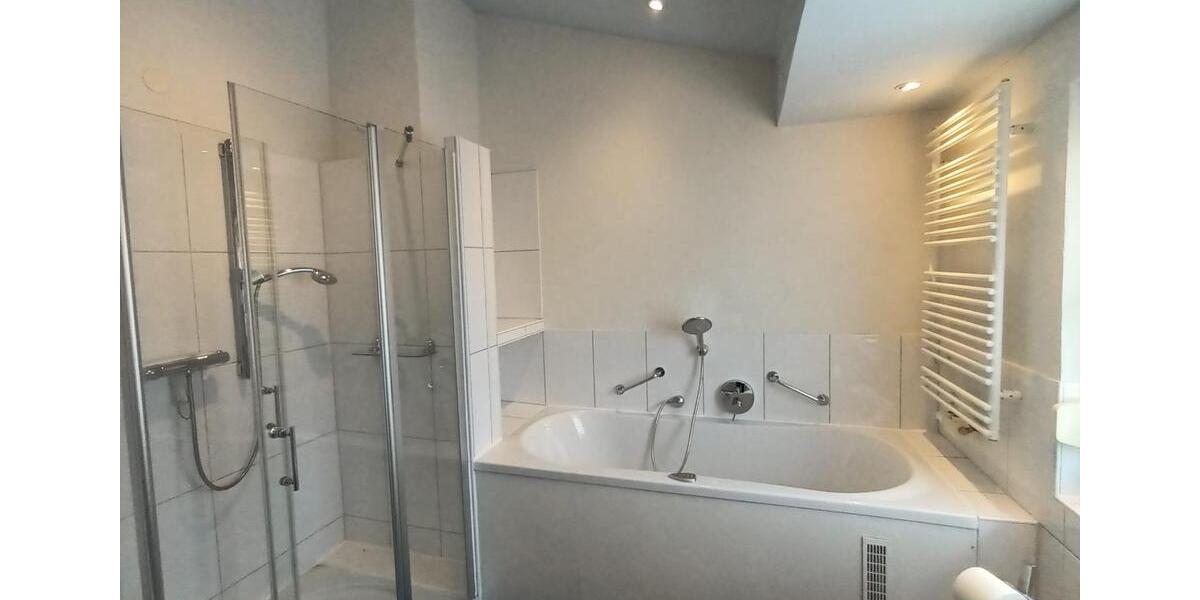 Bungalow Butjadingen - 4 Zimmer, 65 m&sup2;, 209.000&euro; | Angebot:26586309