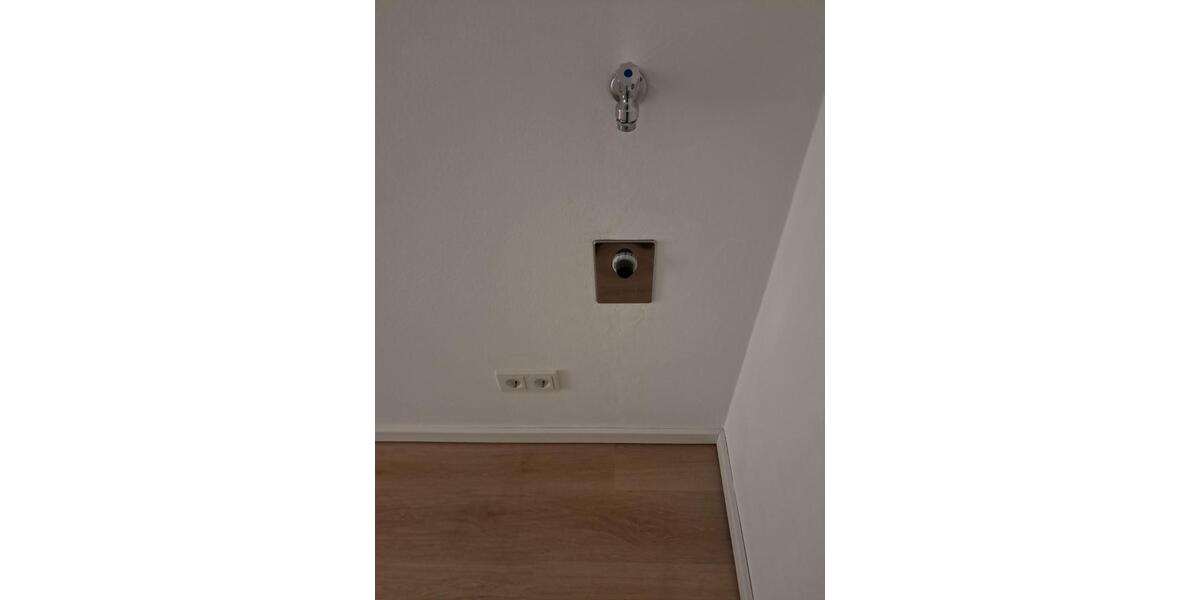 Etagenwohnung Bremerhaven - 1 Zimmer, 41 m&sup2;, 510&euro; | Angebot:26493850