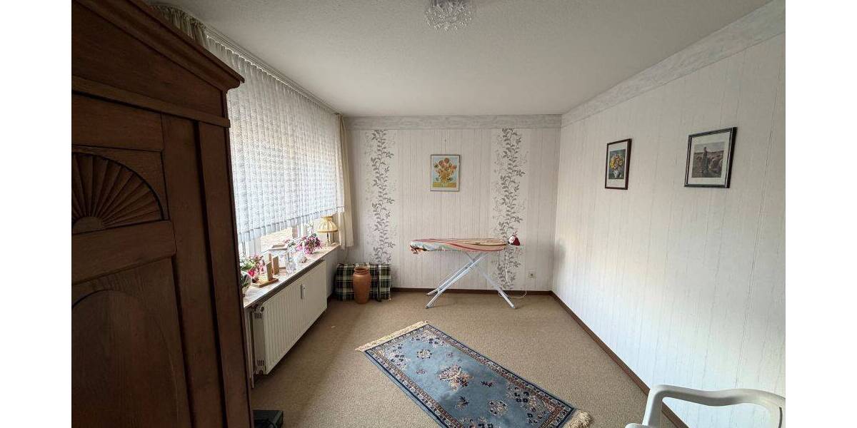 Etagenwohnung Nordenham - 3 Zimmer, 127 m&sup2;, 185.000&euro; | Angebot:26305816