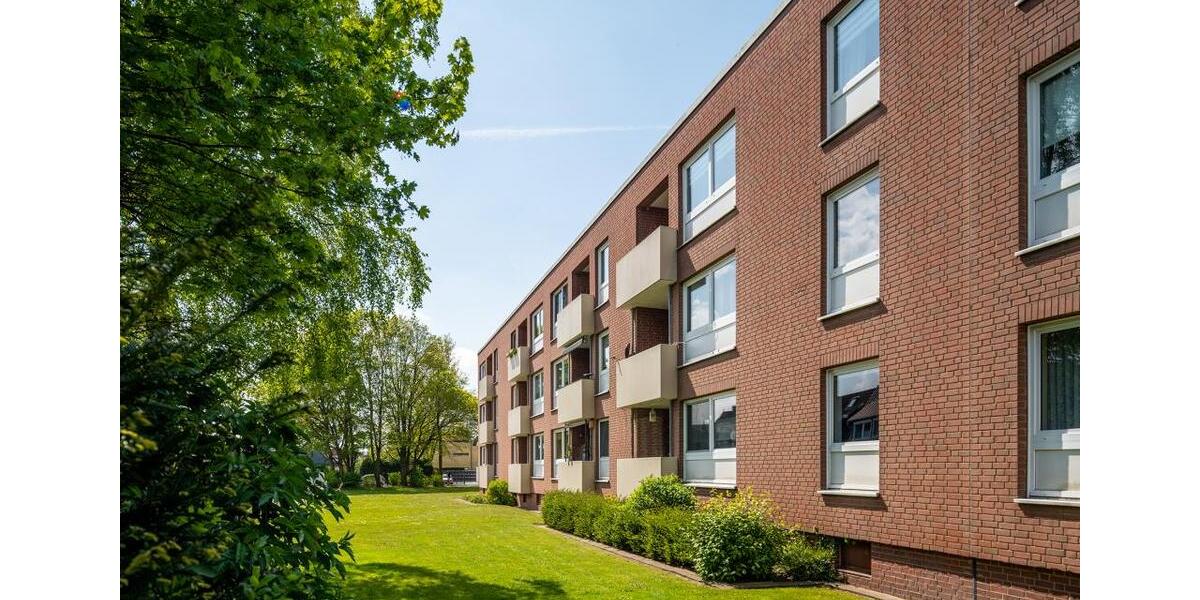 Etagenwohnung Bremerhaven Schiffdorferdamm - 3 Zimmer, 76 m&sup2;, 589&euro; | Angebot:26629317
