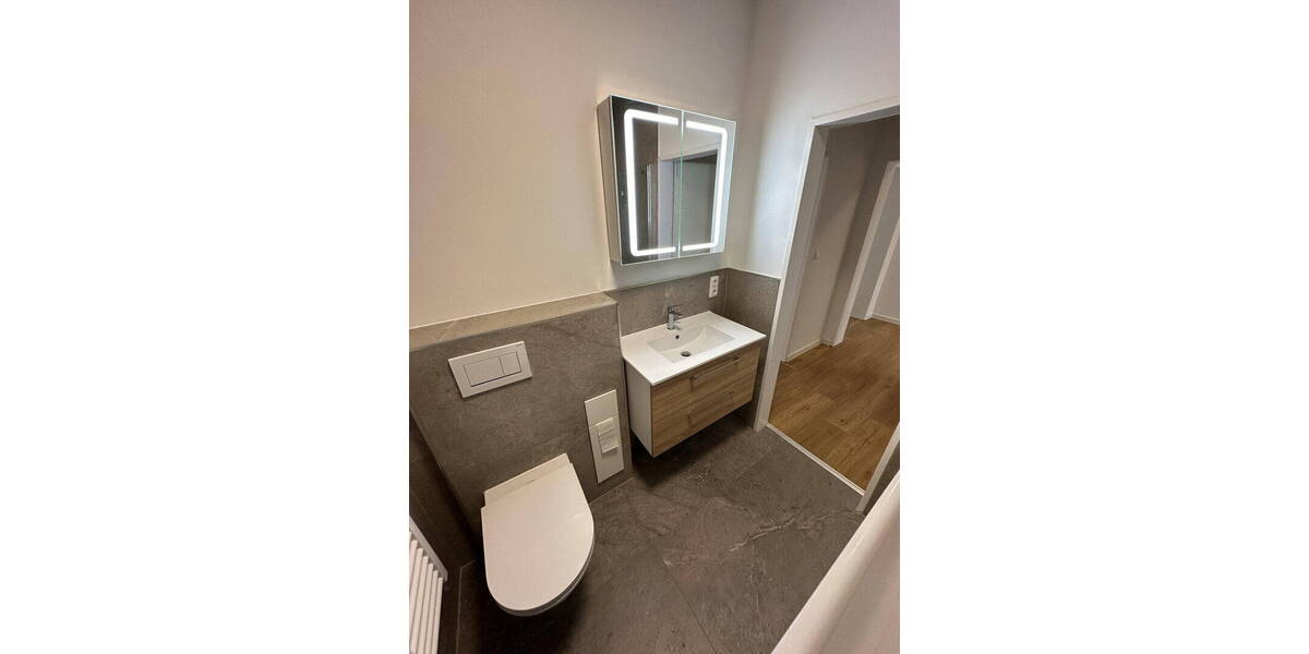 Etagenwohnung Wilhelmshaven Heppens - 2 Zimmer, 59 m&sup2;, 845&euro; | Angebot:26569177
