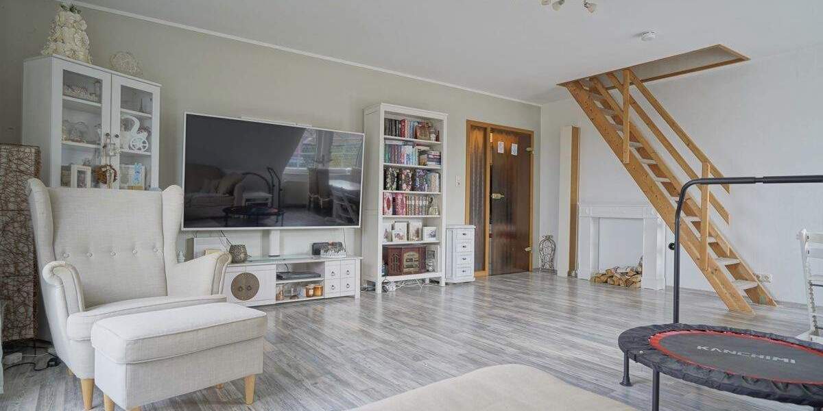 Etagenwohnung Geestland Langen - 4 Zimmer, 95 m&sup2;, 149.000&euro; | Angebot:25730361
