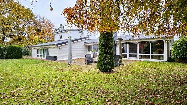 Einfamilienhaus Holste Hellingst - 7 Zimmer, 247 m&sup2;, 379.000&euro; | Angebot:26260950