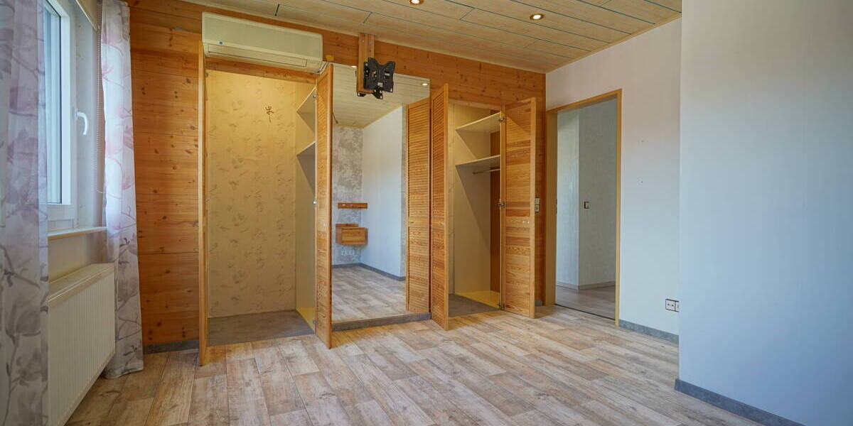 Einfamilienhaus Geestland Kührstedt - 7 Zimmer, 190 m&sup2;, 259.000&euro; | Angebot:26388796
