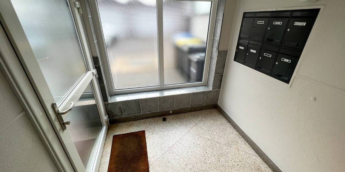 Etagenwohnung Bremerhaven Lehe - 4 Zimmer, 108 m&sup2;, 785&euro; | Angebot:26256985