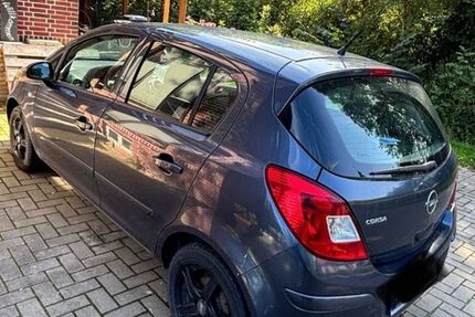 Opel Corsa 152.900 km 2.499 € Stadland 26937