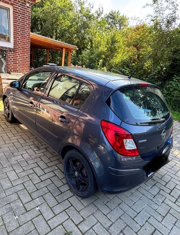 Opel Corsa 152.900 km 2.499 € Stadland 26937