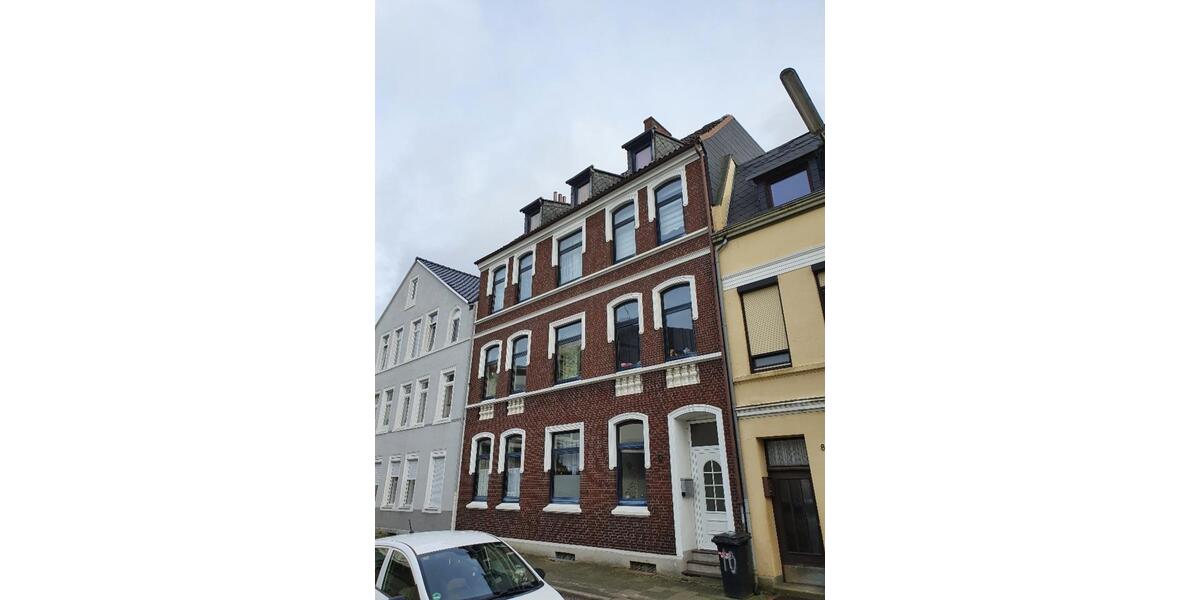 3-ZKB-Wohnung im 2. OG mit Gäste-WC, Einbauküche & Gartennutzung 3 zimmer