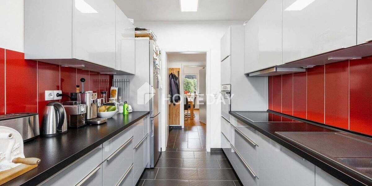 Mehrfamilienhaus, Wohnhaus Bremerhaven Geestemünde - 8 Zimmer, 240 m&sup2;, 499.000&euro; | Angebot:25896685
