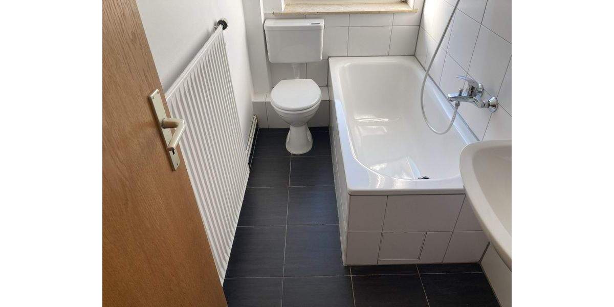 Etagenwohnung Bremerhaven Geestemünde - 2 Zimmer, 45 m&sup2;, 329&euro; | Angebot:25815464