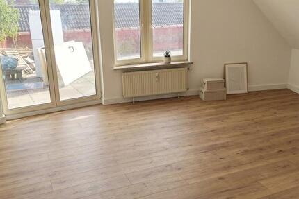 Wohnung Bremerhaven Lehe - 3 Zimmer, 96 m&sup2;, 454&euro; | Angebot:27533624
