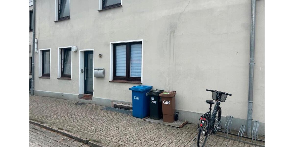 Erdgeschoßwohnung Nordenham - 4 Zimmer, 104 m&sup2;, 150.000&euro; | Angebot:26819822