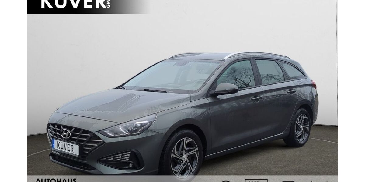 Hyundai i30 82.300 km 15.946 &euro; Hagen 27628