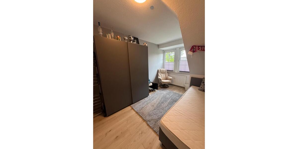 Dachgeschoßwohnung Hagen im Bremischen - 3 Zimmer, 75 m&sup2;, 660&euro; | Angebot:26670645