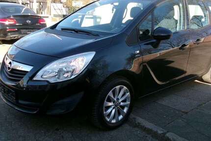 Opel Meriva 98.000 km 5.750 &euro; Bremerhaven 27578