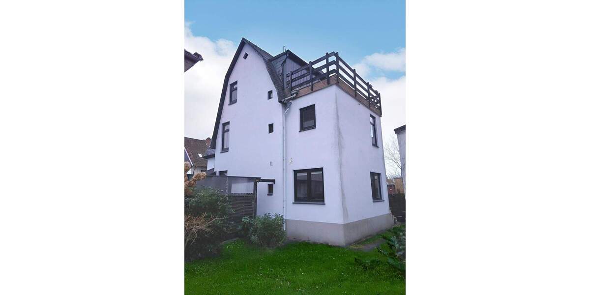 Großes Einfamilienhaus mit möglicher Einlieger-Ferienwohnung 7 zimmer