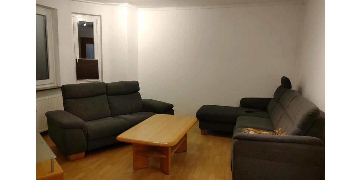 Etagenwohnung Bremerhaven Schiffdorferdamm - 3 Zimmer, 80 m&sup2;, 1.500&euro; | Angebot:25216271