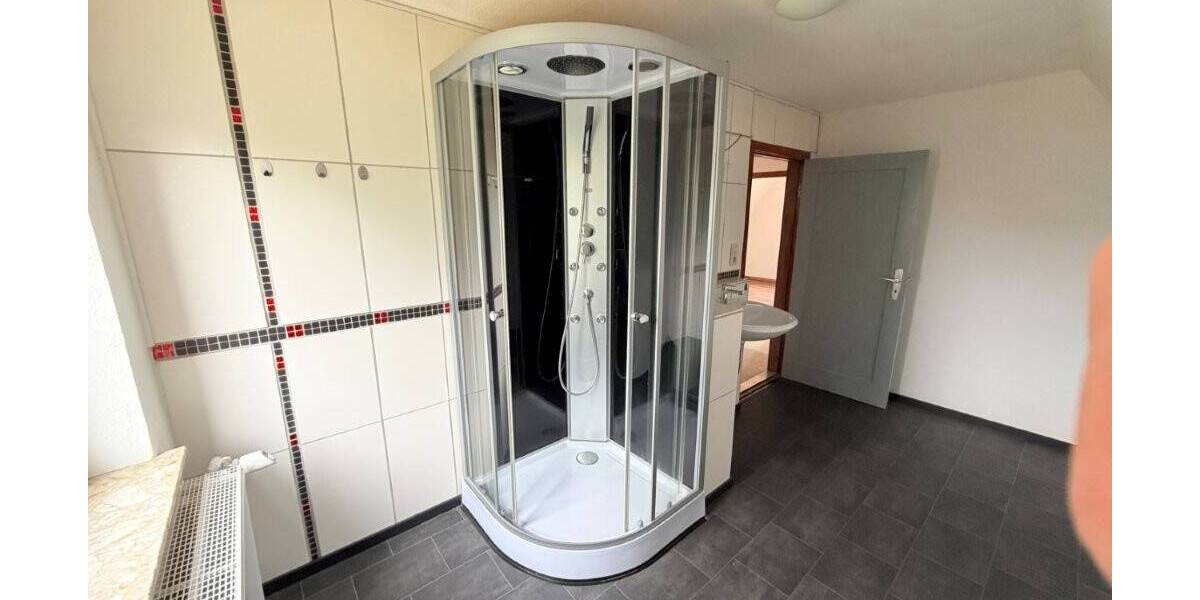 Einfamilienhaus Loxstedt - 4 Zimmer, 105 m&sup2;, 1.200&euro; | Angebot:26402346