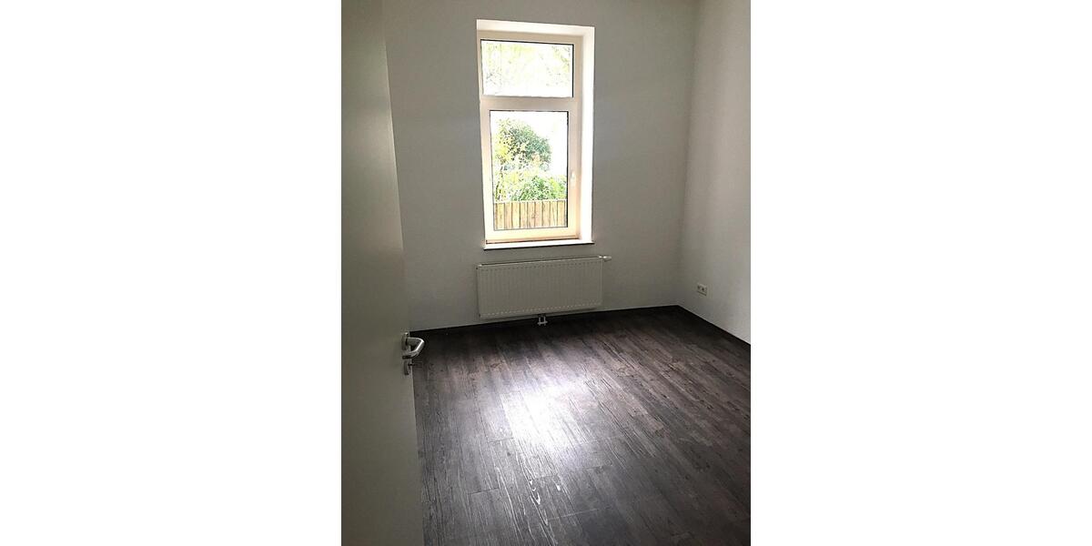 Erdgeschoßwohnung Bremerhaven Geestemünde - 2 Zimmer, 72 m&sup2;, 499&euro; | Angebot:24815548