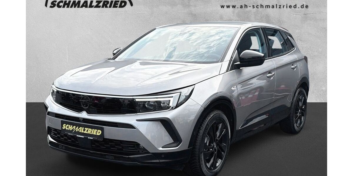 Opel Grandland (X) 20.981 km 24.470 &euro; Bremerhaven 27570