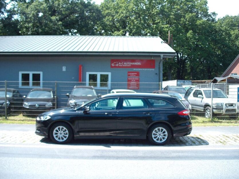 Ford Mondeo 211.805 km 9.599 € Loxstedt-Hahnenknoop 27612