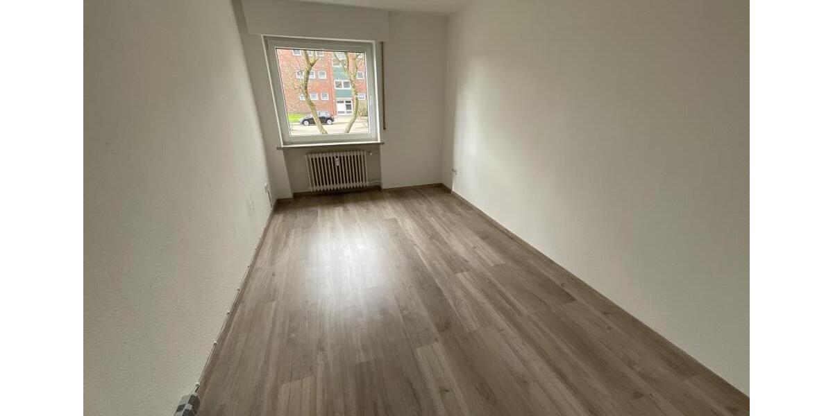 Erdgeschoßwohnung Wilhelmshaven Heppens - 4 Zimmer, 81 m&sup2;, 569&euro; | Angebot:25979178