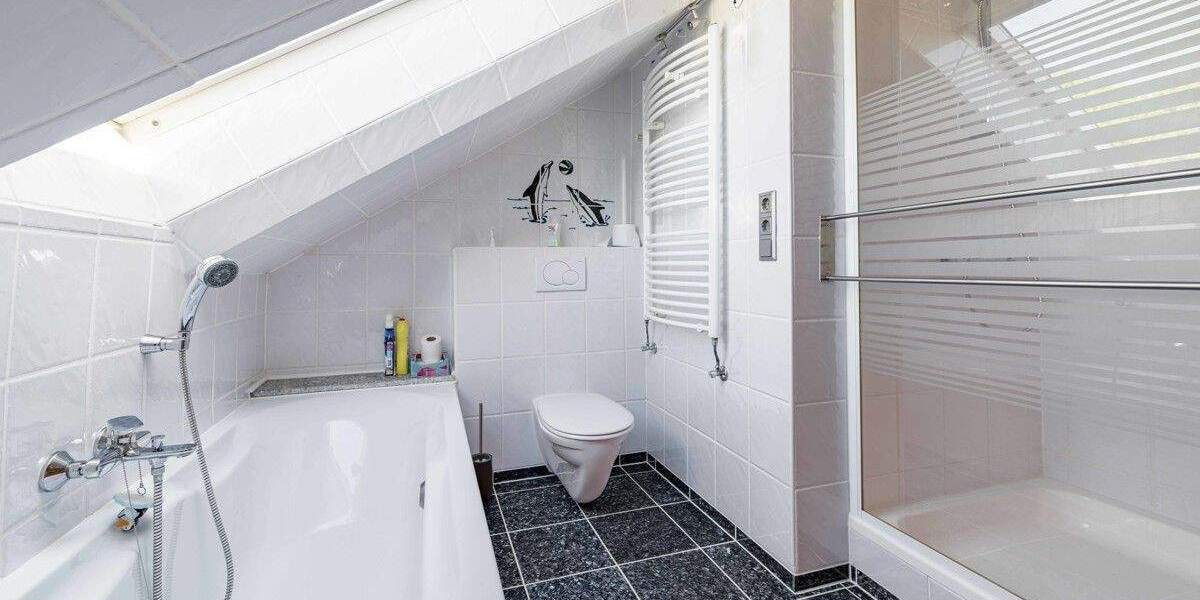 Reihenmittelhaus Bremerhaven Geestemünde - 5 Zimmer, 119 m&sup2;, 229.000&euro; | Angebot:25737095