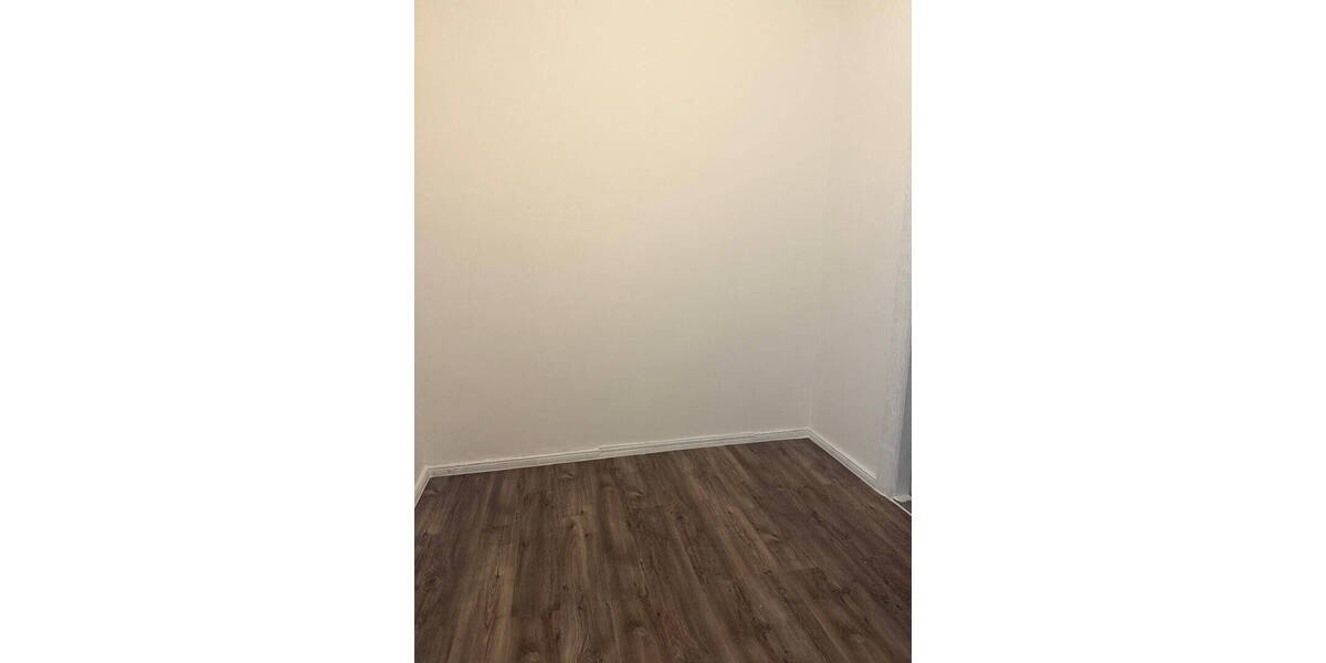 Etagenwohnung Bremerhaven Lehe - 3 Zimmer, 65 m&sup2;, 510&euro; | Angebot:26065023