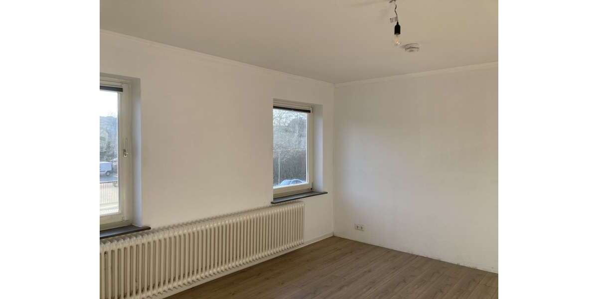 Etagenwohnung Bremerhaven Mitte - 2 Zimmer, 50 m&sup2;, 359&euro; | Angebot:25399689