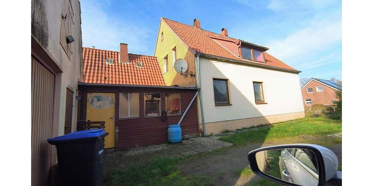 Mehrfamilienhaus, Wohnhaus Cappel Cappel - 6 Zimmer, 140 m&sup2;, 111.000&euro; | Angebot:24724360