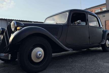Citroen Traction 100.000 km 11.800 &euro; Bremerhaven, Stadt 27572