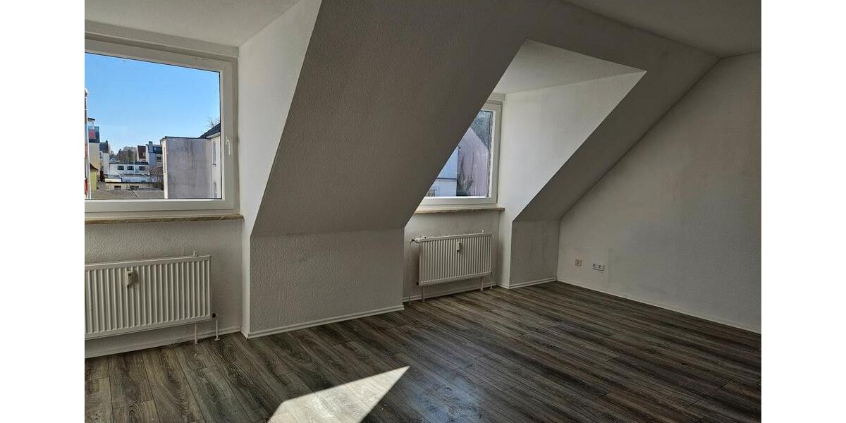 Dachgeschoßwohnung Bremerhaven Wulsdorf - 3 Zimmer, 59 m&sup2;, 457&euro; | Angebot:25372313